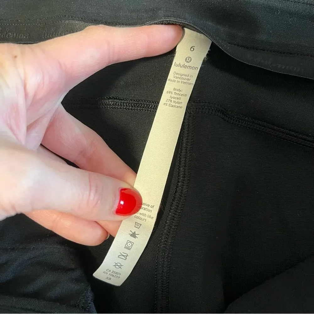 Lululemon Women’s Black On The Move Pants Women’s‎ 6